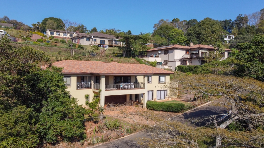 5 Bedroom Property for Sale in Kloof KwaZulu-Natal