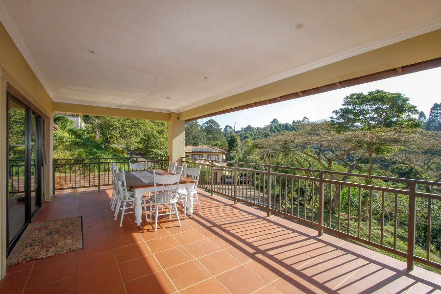 5 Bedroom Property for Sale in Kloof KwaZulu-Natal