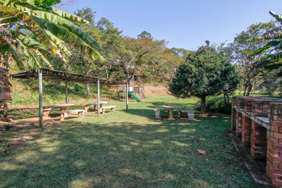 5 Bedroom Property for Sale in Kloof KwaZulu-Natal