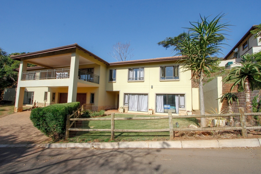 5 Bedroom Property for Sale in Kloof KwaZulu-Natal