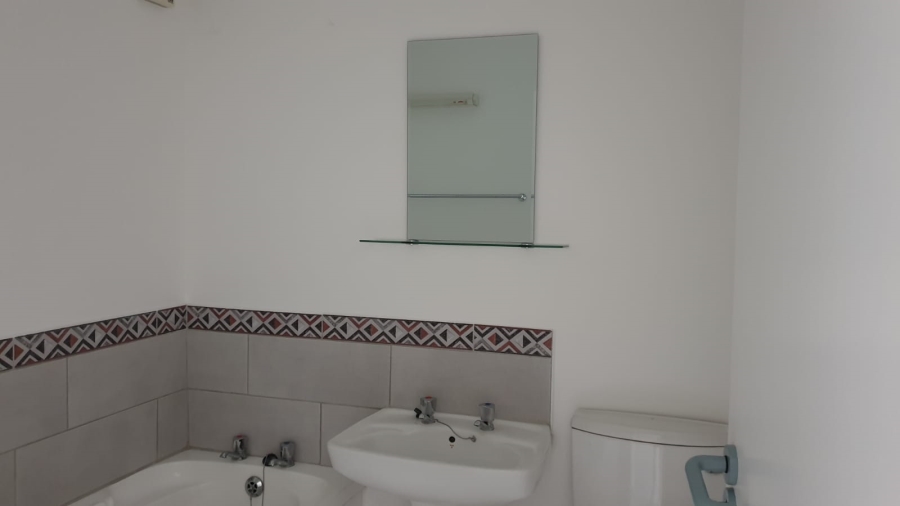 2 Bedroom Property for Sale in Hillcrest Central KwaZulu-Natal