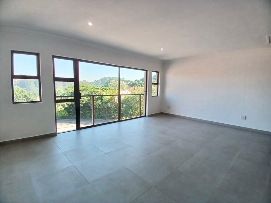 To Let 4 Bedroom Property for Rent in Seaward Estate KwaZulu-Natal