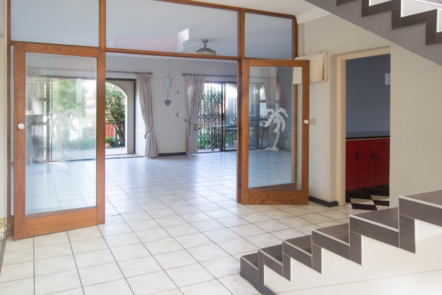 4 Bedroom Property for Sale in Scottburgh Central KwaZulu-Natal