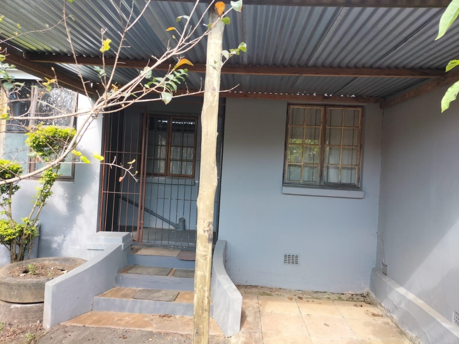 To Let 1 Bedroom Property for Rent in Scottsville KwaZulu-Natal