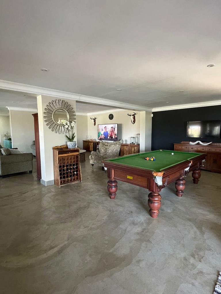 To Let 4 Bedroom Property for Rent in Marina Beach KwaZulu-Natal