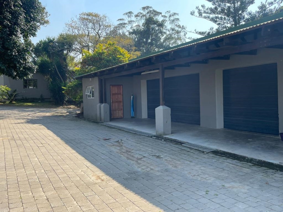 To Let 4 Bedroom Property for Rent in Marina Beach KwaZulu-Natal