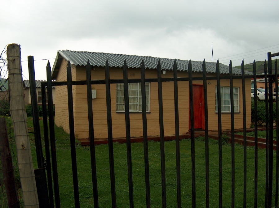 2 Bedroom Property for Sale in Mpophomeni KwaZulu-Natal