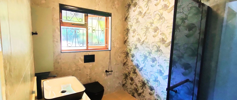 4 Bedroom Property for Sale in Greendale KwaZulu-Natal