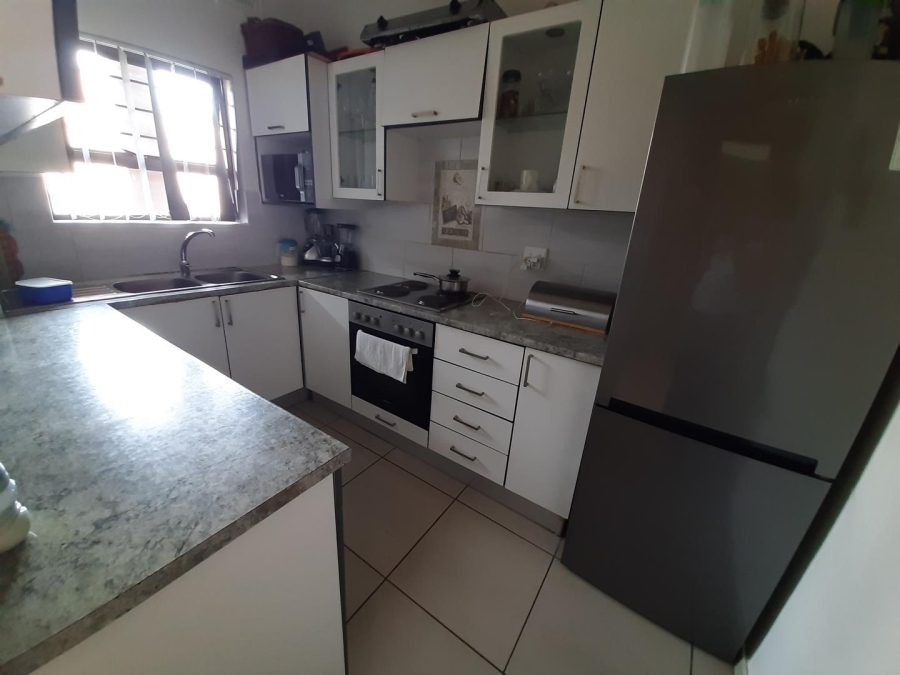 2 Bedroom Property for Sale in Margate KwaZulu-Natal