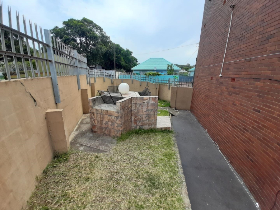 2 Bedroom Property for Sale in Margate KwaZulu-Natal