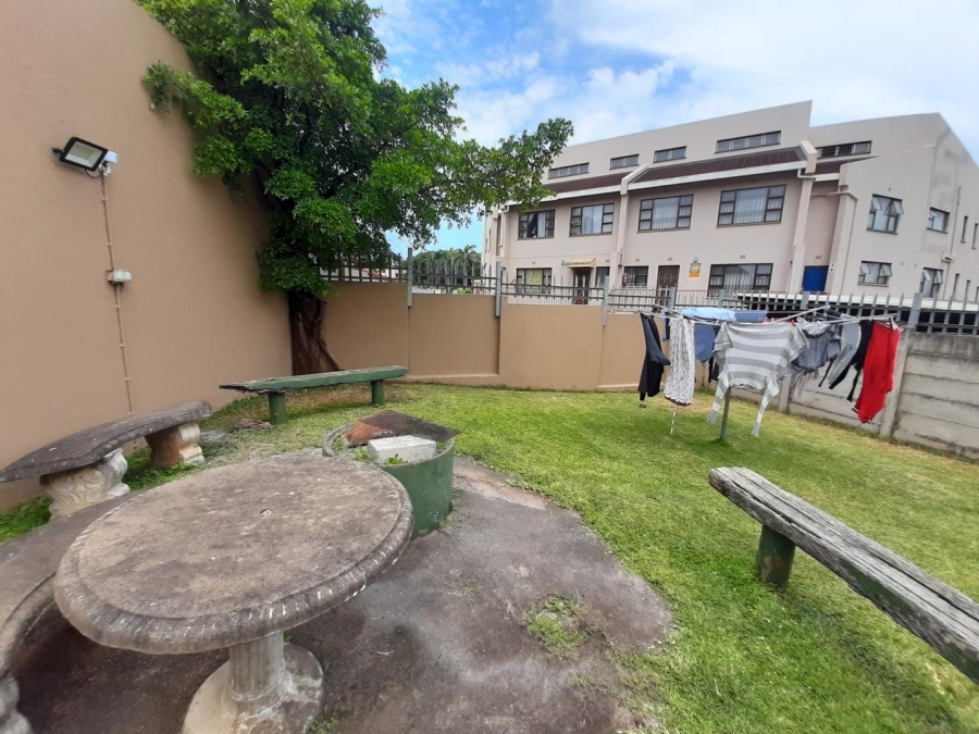 2 Bedroom Property for Sale in Margate KwaZulu-Natal