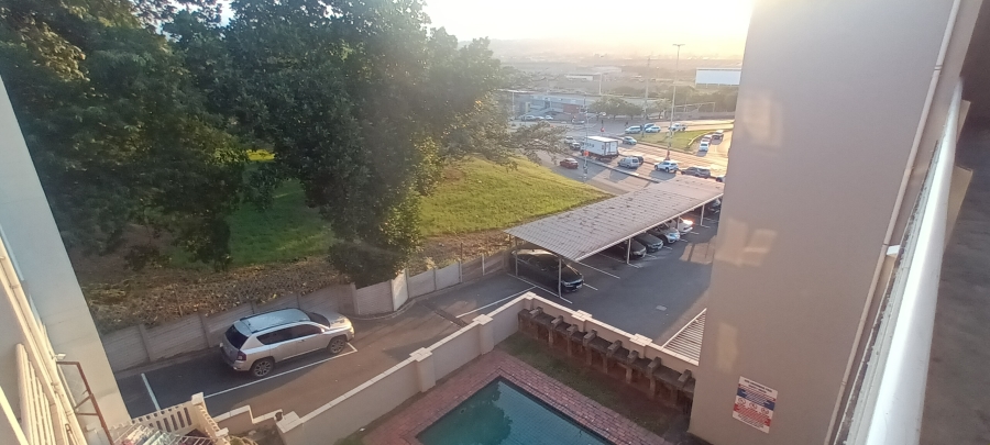 1 Bedroom Property for Sale in Bluff KwaZulu-Natal