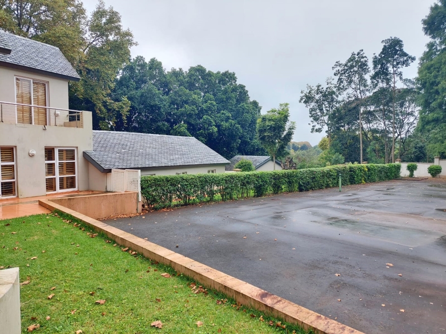 4 Bedroom Property for Sale in Hillcrest Central KwaZulu-Natal