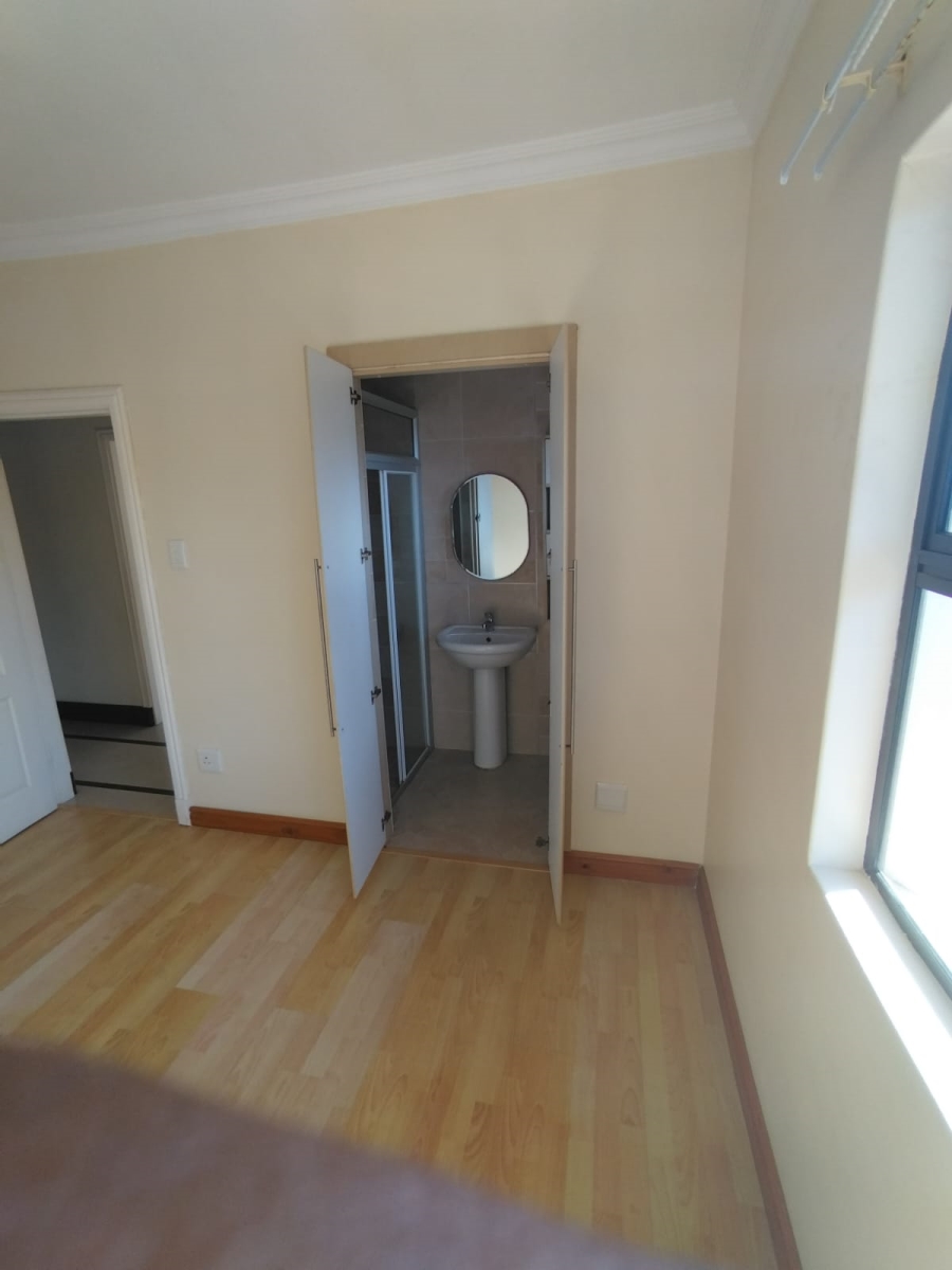 To Let 4 Bedroom Property for Rent in Izinga KwaZulu-Natal