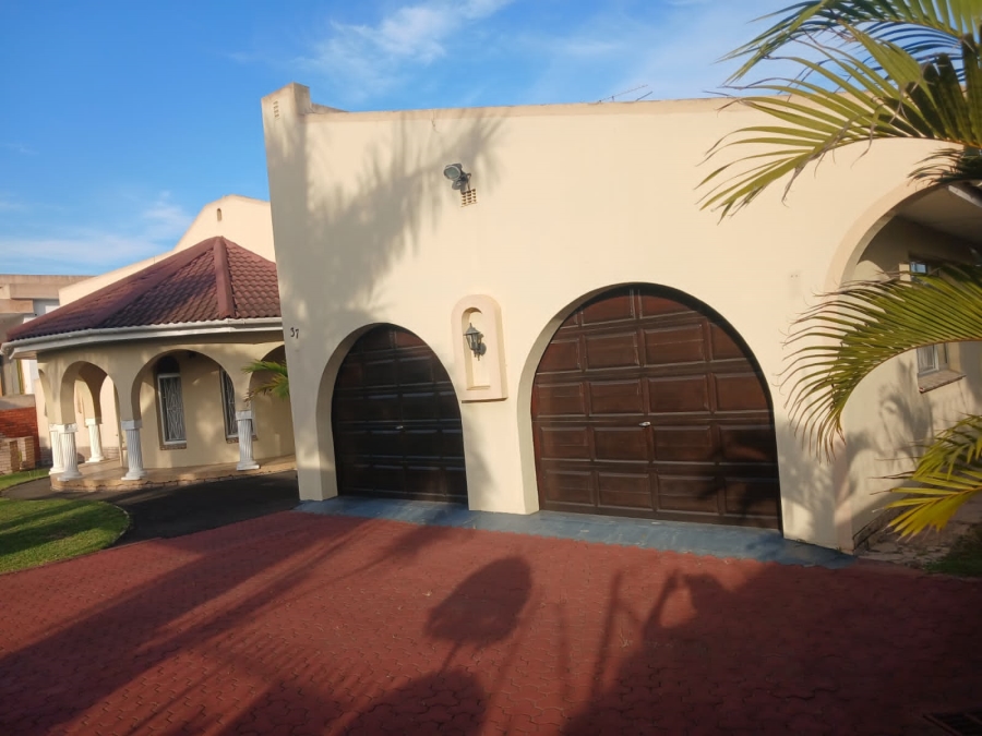 4 Bedroom Property for Sale in Mithanagar KwaZulu-Natal