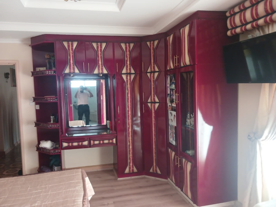 4 Bedroom Property for Sale in Mithanagar KwaZulu-Natal