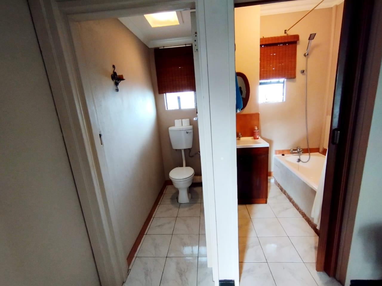 2 Bedroom Property for Sale in Morningside KwaZulu-Natal