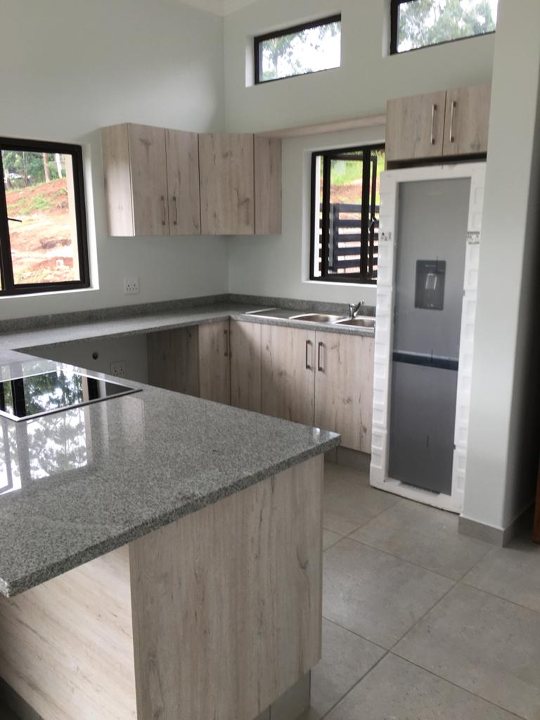 2 Bedroom Property for Sale in Waterfall KwaZulu-Natal