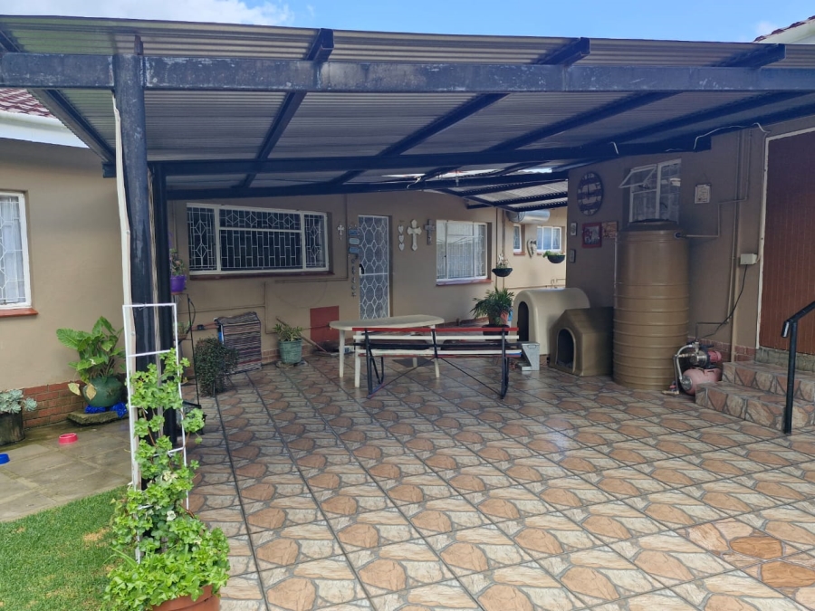 4 Bedroom Property for Sale in Glencoe KwaZulu-Natal