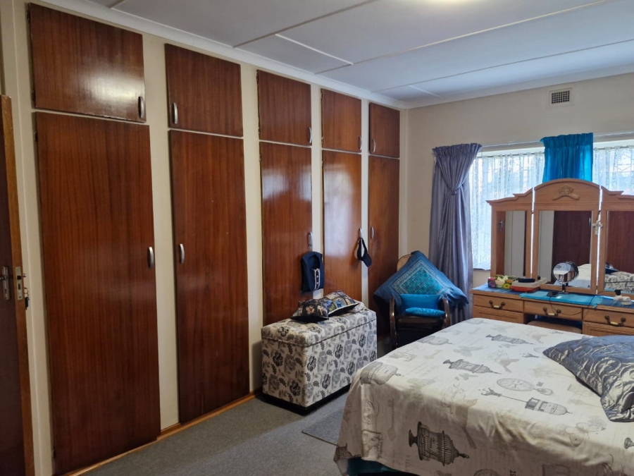 4 Bedroom Property for Sale in Glencoe KwaZulu-Natal