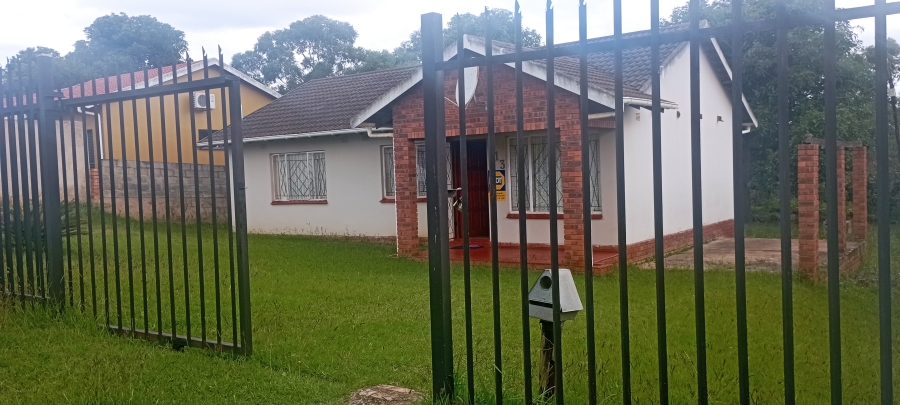 3 Bedroom Property for Sale in Ridge Park KwaZulu-Natal