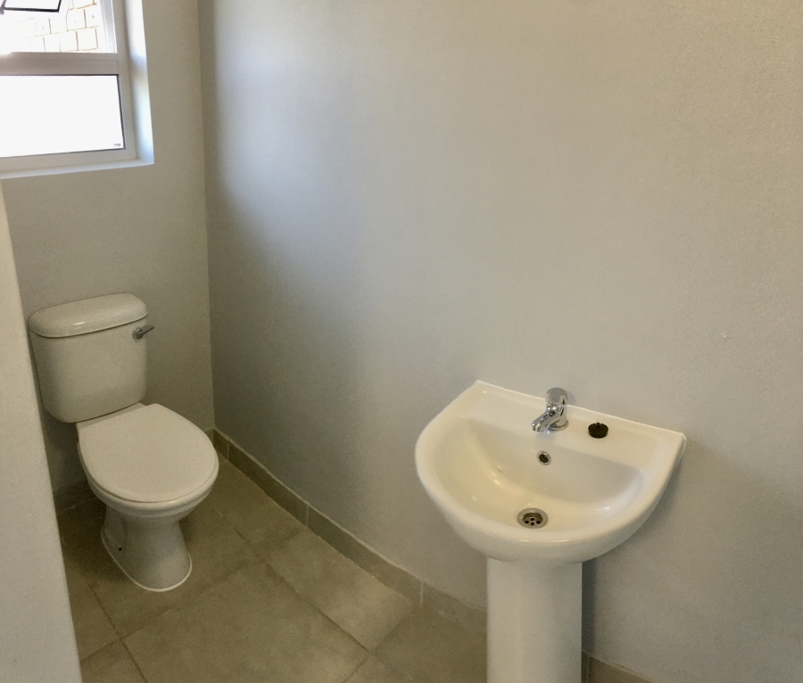 1 Bedroom Property for Sale in Chase Valley KwaZulu-Natal