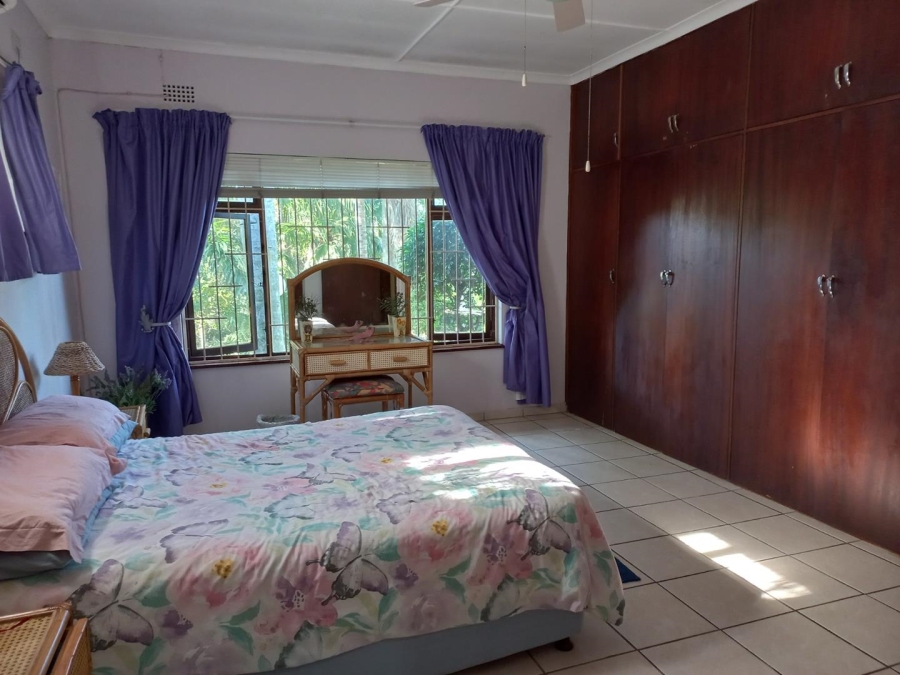 3 Bedroom Property for Sale in Uvongo KwaZulu-Natal