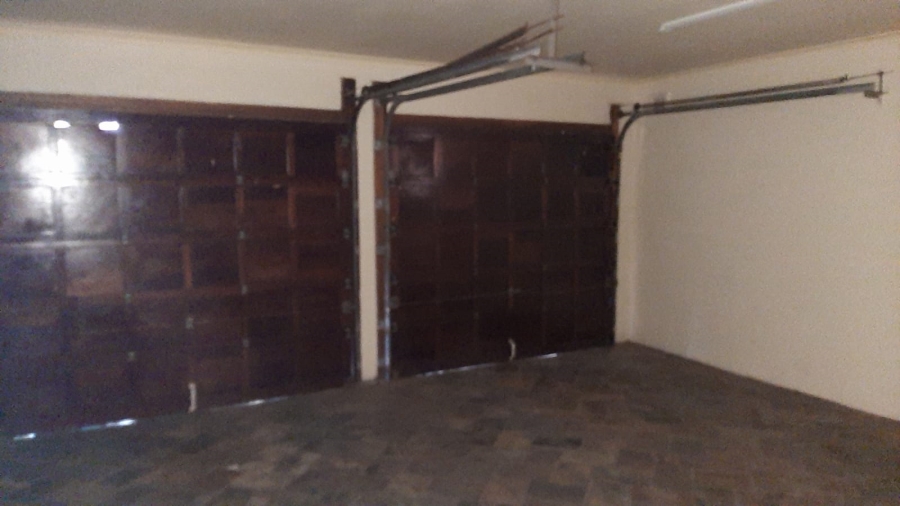 To Let 5 Bedroom Property for Rent in Desainagar KwaZulu-Natal