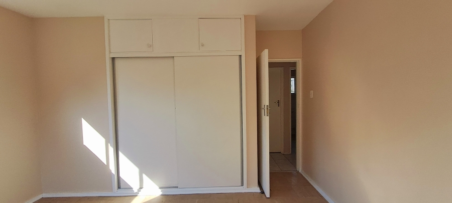 To Let 2 Bedroom Property for Rent in Pinetown KwaZulu-Natal
