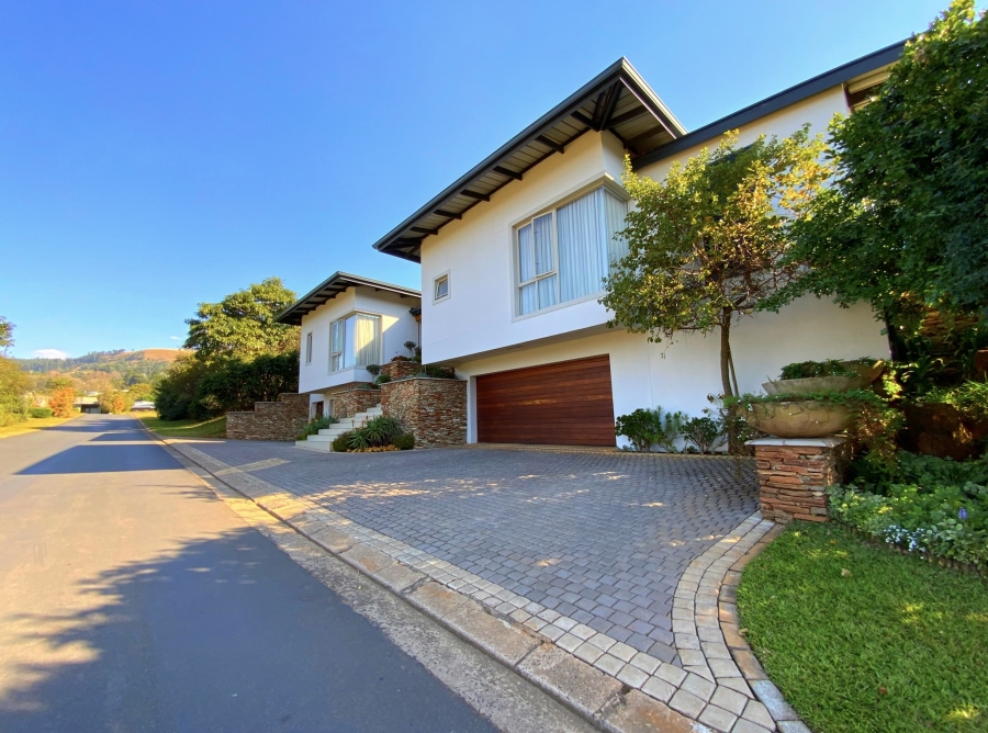 5 Bedroom Property for Sale in Montrose KwaZulu-Natal