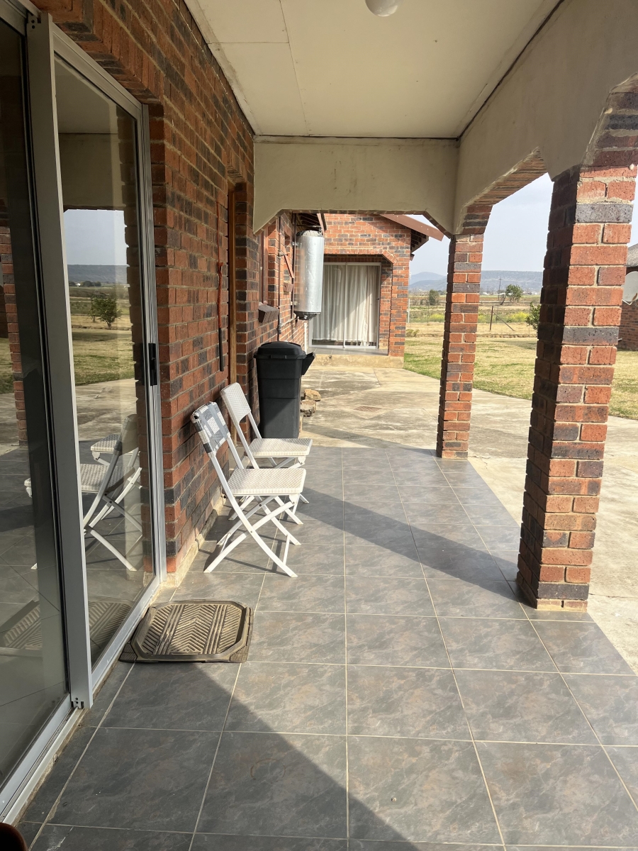 4 Bedroom Property for Sale in Weenen KwaZulu-Natal