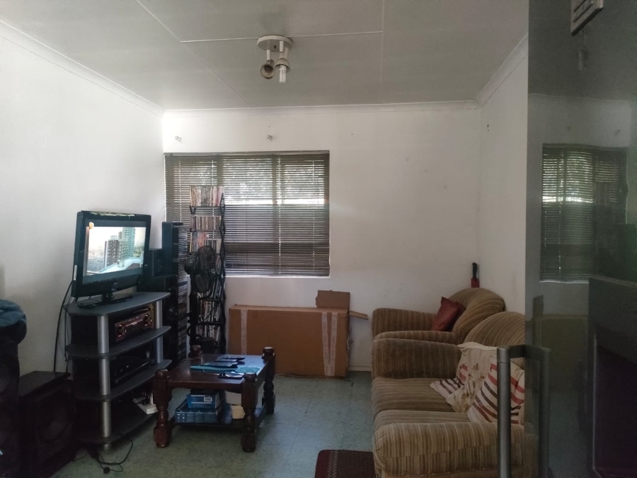 2 Bedroom Property for Sale in Bellair KwaZulu-Natal