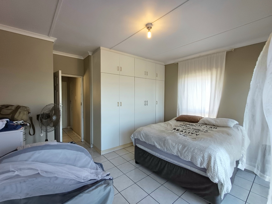 To Let 3 Bedroom Property for Rent in Umhlatuzana KwaZulu-Natal