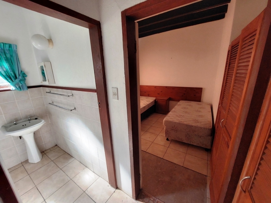 2 Bedroom Property for Sale in Glenmore KwaZulu-Natal