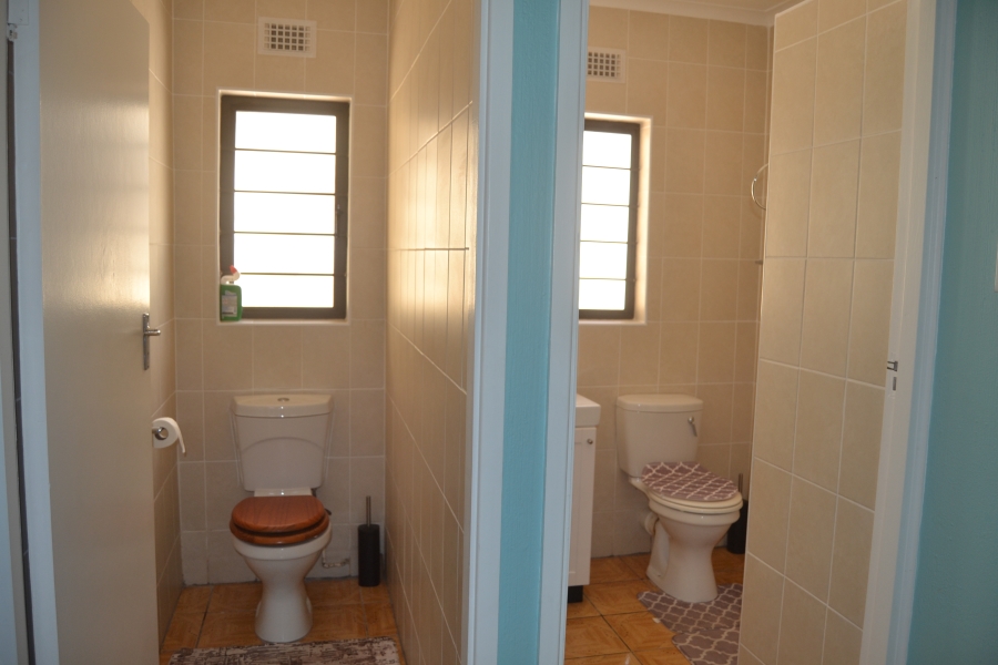 2 Bedroom Property for Sale in Scottburgh South KwaZulu-Natal