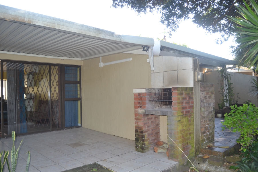 2 Bedroom Property for Sale in Scottburgh South KwaZulu-Natal