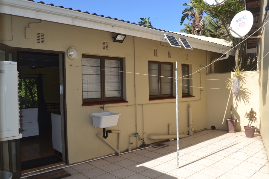 2 Bedroom Property for Sale in Scottburgh South KwaZulu-Natal