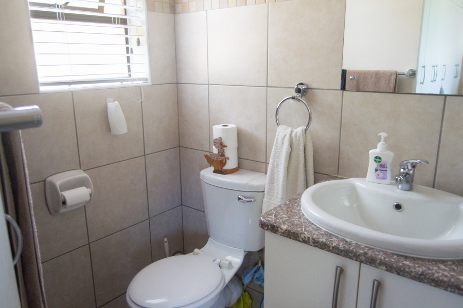 2 Bedroom Property for Sale in Freeland Park KwaZulu-Natal