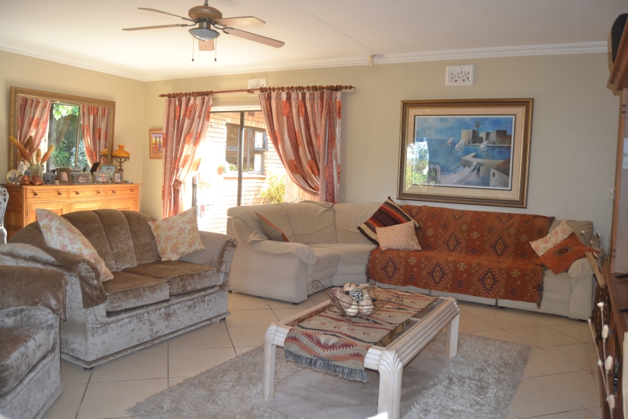 3 Bedroom Property for Sale in Freeland Park KwaZulu-Natal