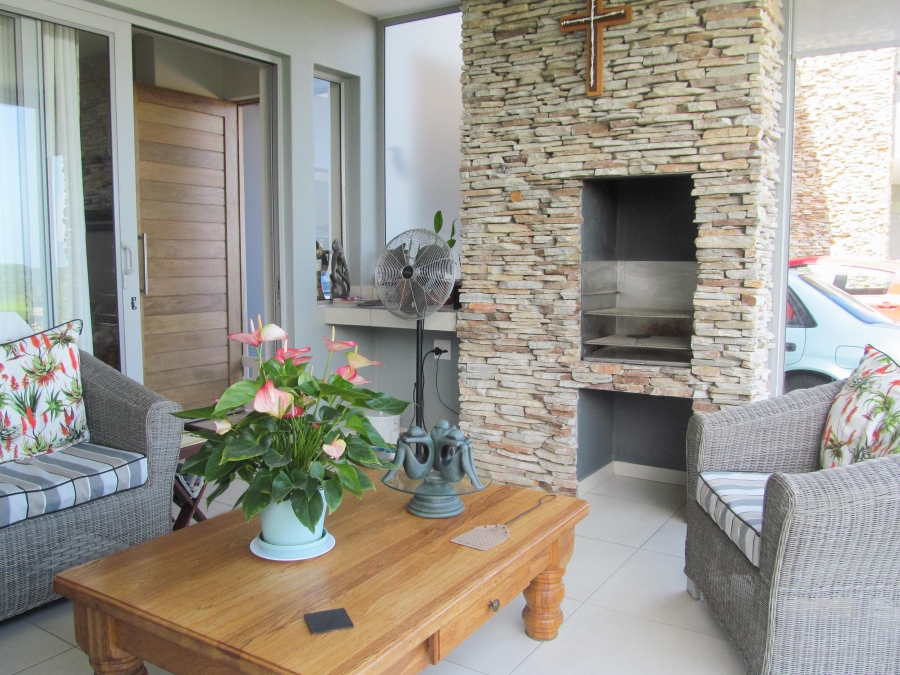 2 Bedroom Property for Sale in Freeland Park KwaZulu-Natal