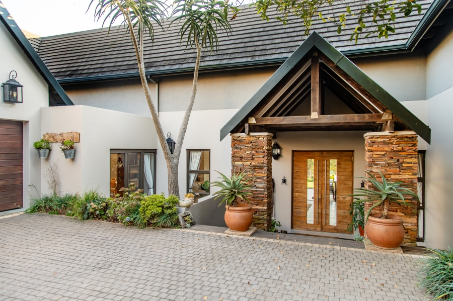 5 Bedroom Property for Sale in Cotswold Downs Estates KwaZulu-Natal