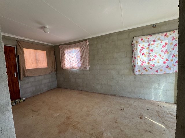 2 Bedroom Property for Sale in Mpophomeni KwaZulu-Natal