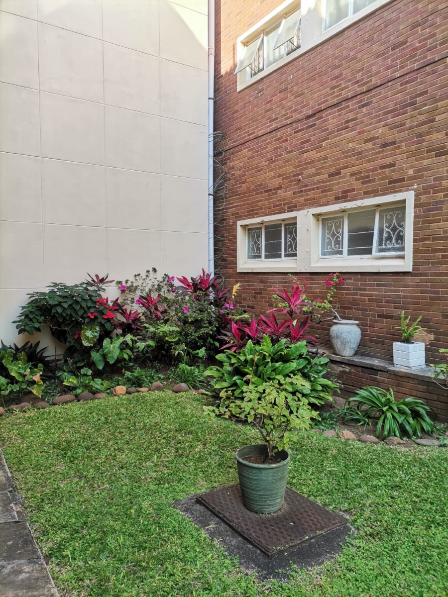 2 Bedroom Property for Sale in Glenwood KwaZulu-Natal