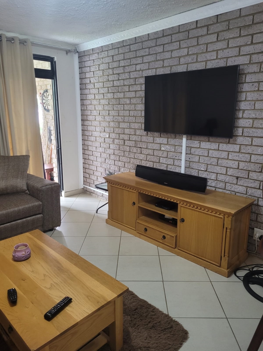 3 Bedroom Property for Sale in Uvongo Beach KwaZulu-Natal