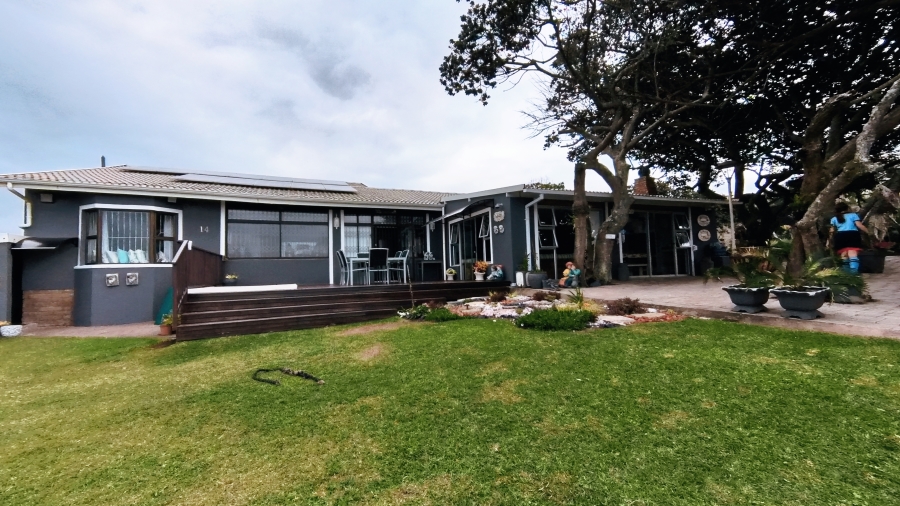 4 Bedroom Property for Sale in Palm Beach KwaZulu-Natal