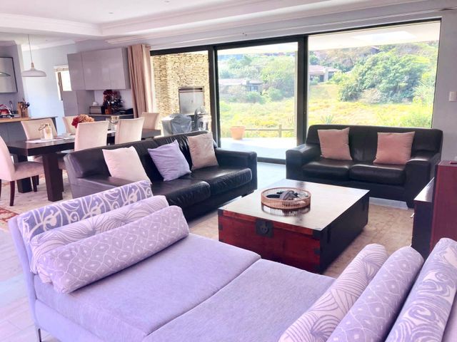 To Let 4 Bedroom Property for Rent in Brettenwood Coastal Estate KwaZulu-Natal