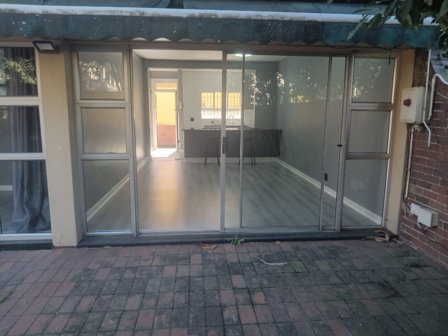 2 Bedroom Property for Sale in Glenwood KwaZulu-Natal