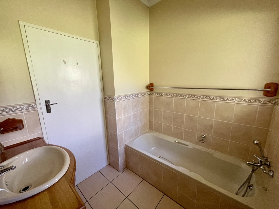 3 Bedroom Property for Sale in Boughton KwaZulu-Natal