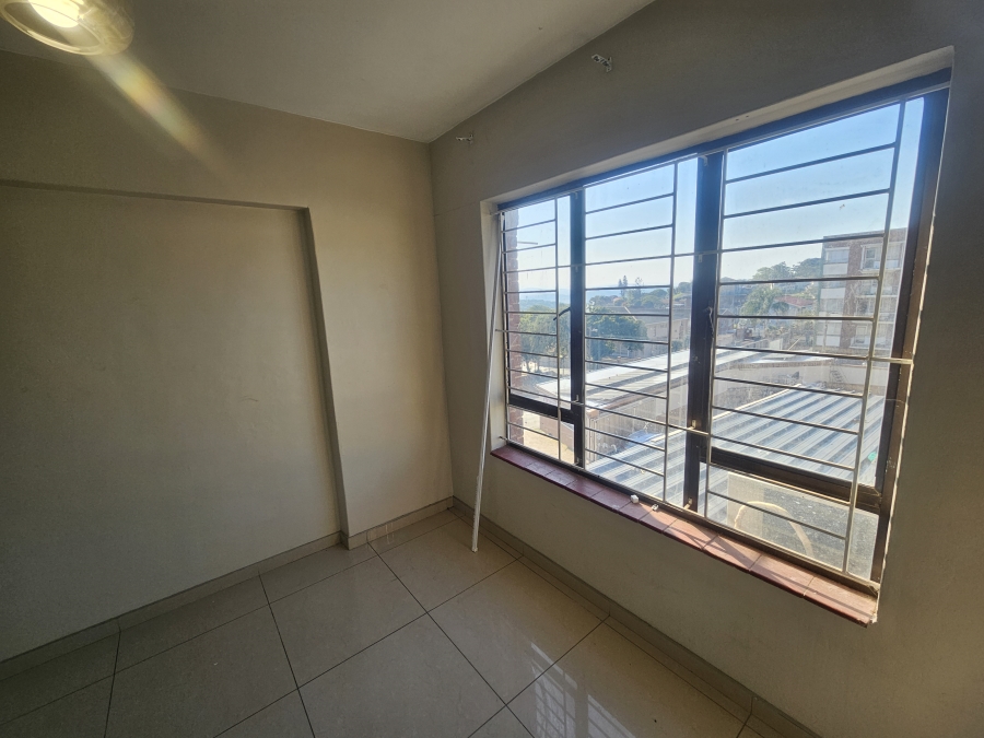 To Let 2 Bedroom Property for Rent in Overport KwaZulu-Natal