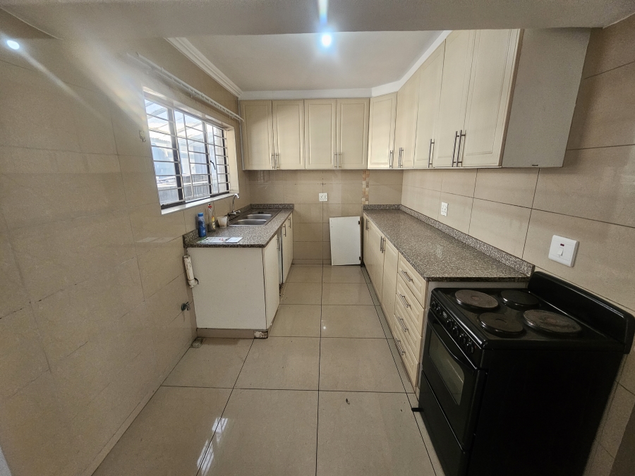 To Let 2 Bedroom Property for Rent in Overport KwaZulu-Natal